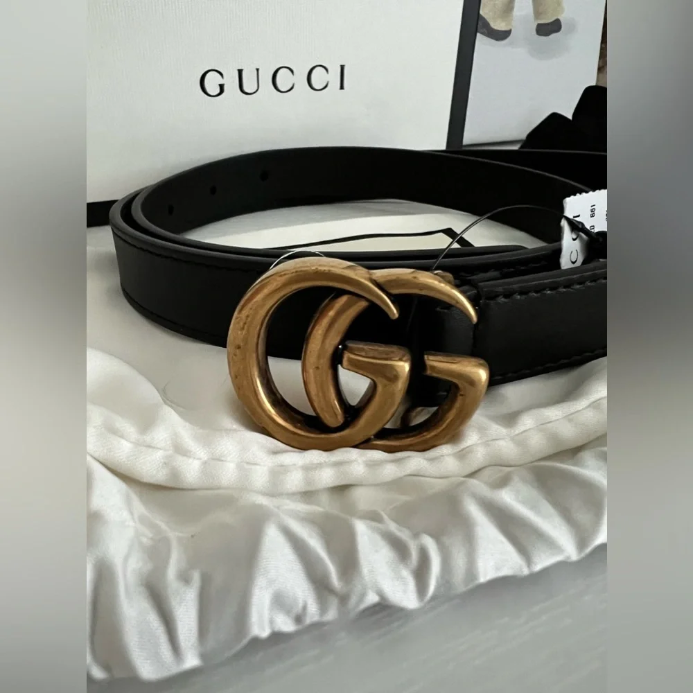 🔥SOLD🔥 GUCCI Thin Black Leather Belt Double G 80 Antique Brass Buckle NEW - Picture 1 of 9